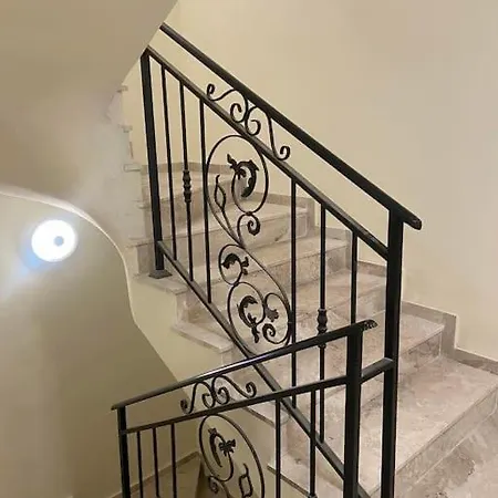 Lägenhet бутиково студио Joy-free Parking *